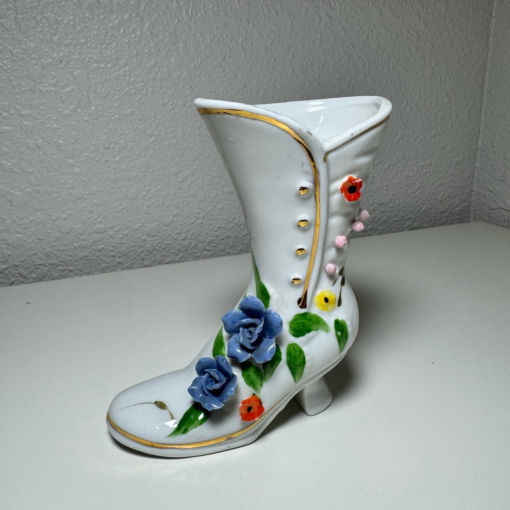 Vintage Porcelain Victorian Boot Vase Blue Applied Roses Gold Trim Ceramic 5in